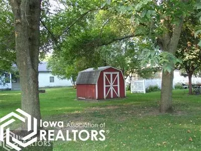 433 11th Ave, Hampton, IA 50441 photo 9
