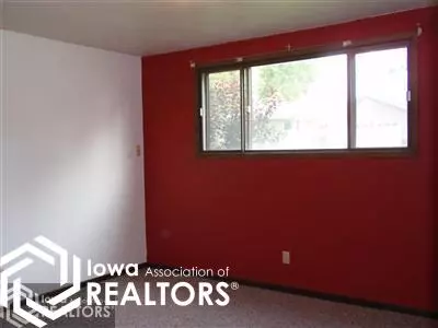 433 11th Ave, Hampton, IA 50441 photo 7