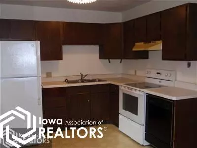 433 11th Ave, Hampton, IA 50441 photo 5