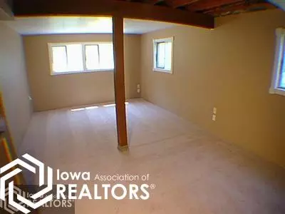540 W 5th St, Garner, IA 50438 photo 11