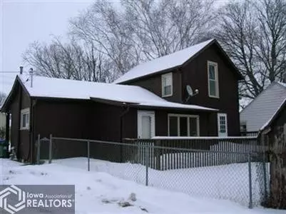 112 E Washington St, Shell Rock, IA 50670 photo 5
