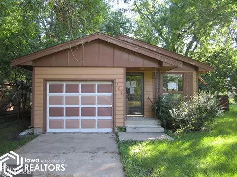 307 Linn St, Corwith, IA 50430 photo 1