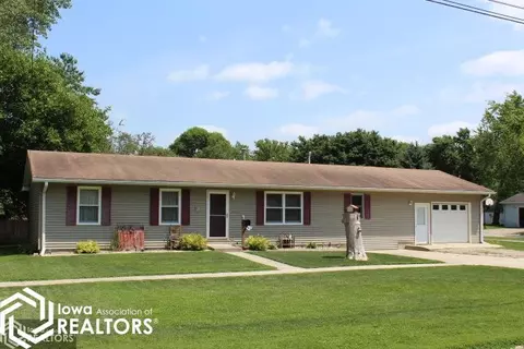 1045 State St, Garner, IA 50438 photo 1
