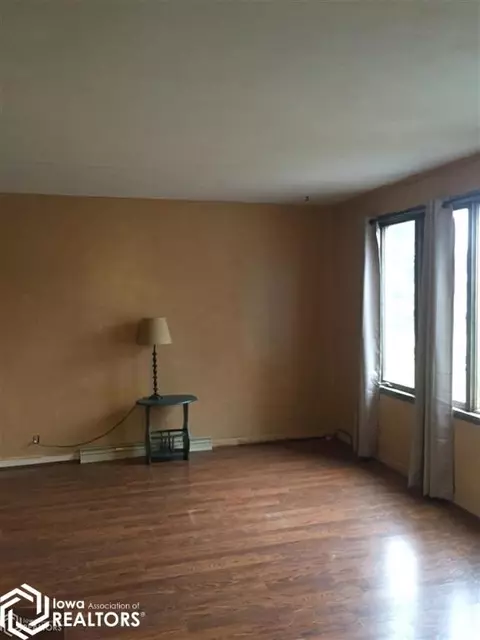 202 S Main, Rake, IA 50465 photo 22