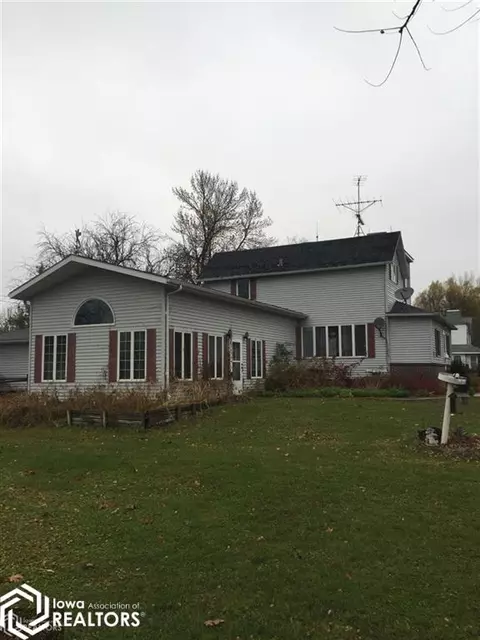202 S Main, Rake, IA 50465 photo 3