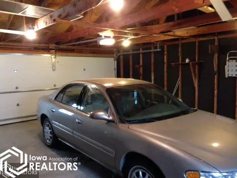540 Division St, Garner, IA 50438 photo 9