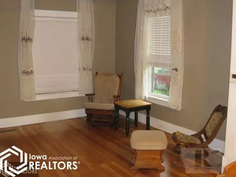 91 W Duff, Dougherty, IA 50433 photo 6