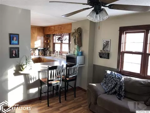 314 E Walnut, Manly, IA 50456 photo 4