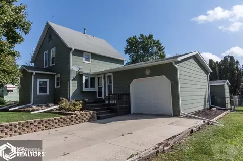 515 3rd St NE, Hampton, IA 50441 photo 1