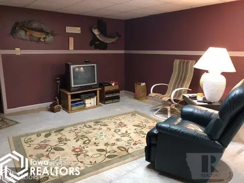 415 Division St, Garner, IA 50438 photo 14