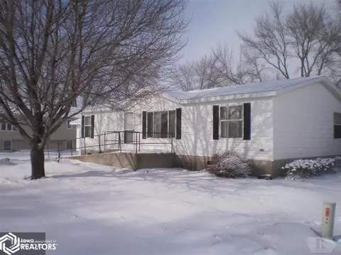 480 E Second St, Garner, IA 50438 photo 3