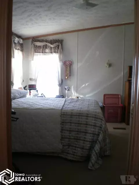 480 E Second St, Garner, IA 50438 photo 10