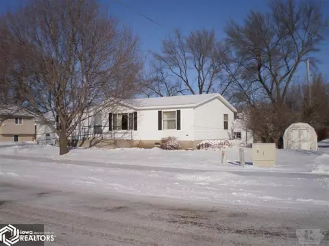 480 E Second St, Garner, IA 50438 photo 2