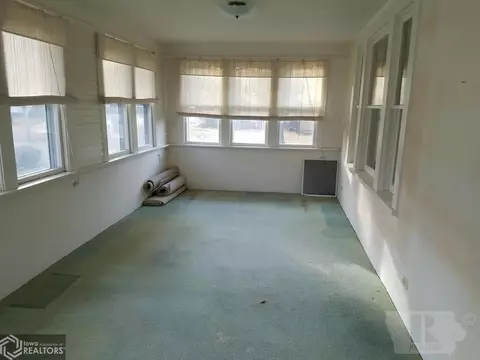 304 E Walnut St, Manly, IA 50456 photo 14