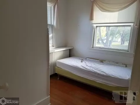 304 E Walnut St, Manly, IA 50456 photo 13