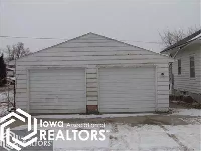 310 Montezuma St, Malcom, IA 50157 photo 2