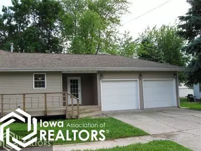 313 E Station St, Baxter, IA 50028 photo 2