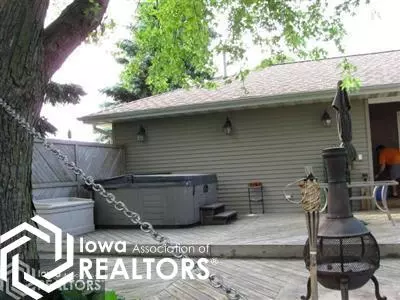 313 E Station St, Baxter, IA 50028 photo 5