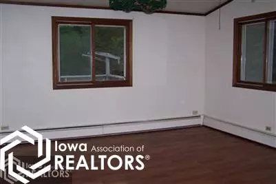 26003 W Ave, Eldora, IA 50627 photo 6