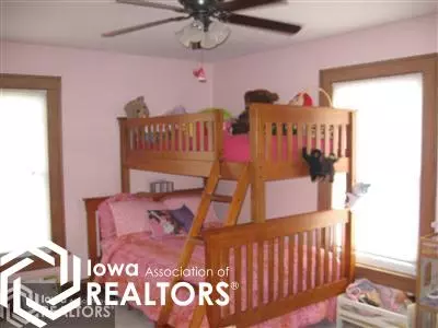 315 E State St, Baxter, IA 50028 photo 21
