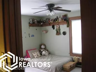 315 E State St, Baxter, IA 50028 photo 22