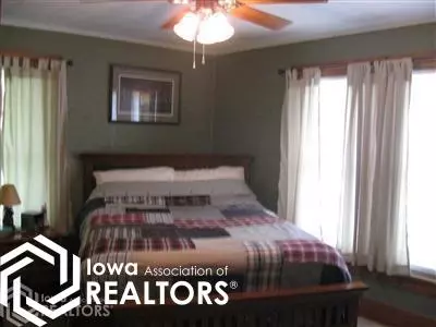 315 E State St, Baxter, IA 50028 photo 19