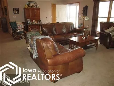 1353 280th St, Garwin, IA 50632 photo 2