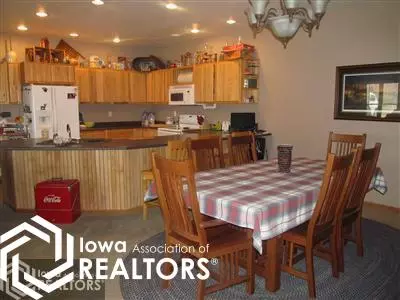 1353 280th St, Garwin, IA 50632 photo 4