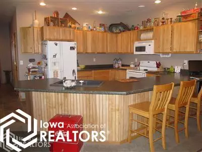 1353 280th St, Garwin, IA 50632 photo 5