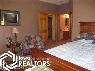 1353 280th St, Garwin, IA 50632 photo 7