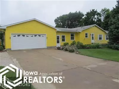 202 2nd St, Garwin, IA 50632 photo 1