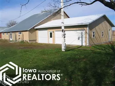1667 60th St, Garrison, IA 52229 photo 5