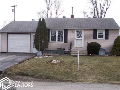 314 E 12 St, Vinton, IA 52349 photo 1
