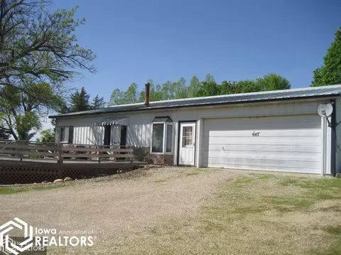 2465 D Ave, Garwin, IA 50632 photo 1