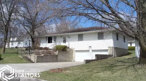 705 7th St, Gladbrook, IA 50635 photo 1
