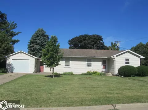 900 Mill St, Traer, IA 50675 photo 1