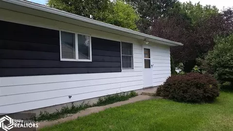 407 Clay St, Malcom, IA 50157 photo 1