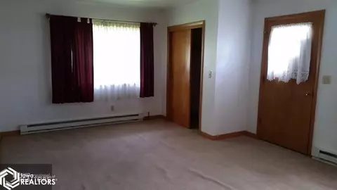 407 Clay St, Malcom, IA 50157 photo 9