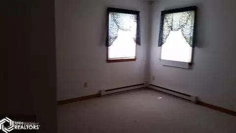 407 Clay St, Malcom, IA 50157 photo 5