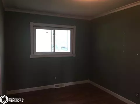 742 Circle Dr, Conrad, IA 50621 photo 7
