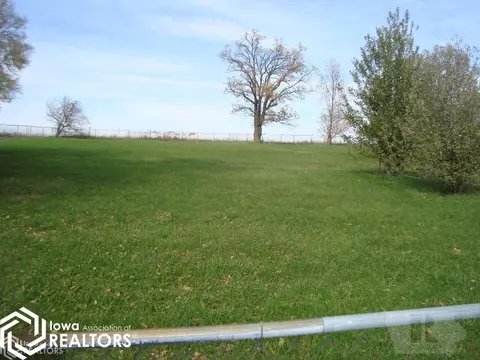 507 E Main St, Shellsburg, IA 52332 photo 4