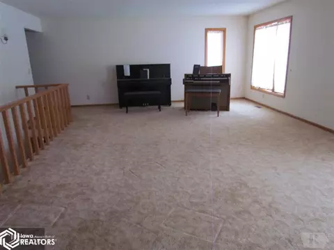502 Clay St, Malcom, IA 50157 photo 6