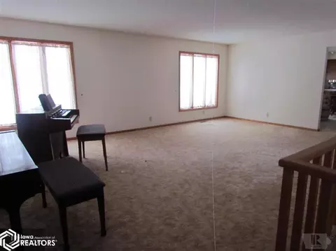 502 Clay St, Malcom, IA 50157 photo 7