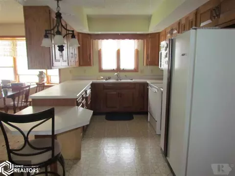 502 Clay St, Malcom, IA 50157 photo 3