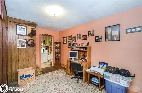 112 E 2nd, Brooklyn, IA 52211 photo 9