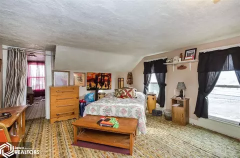 112 E 2nd, Brooklyn, IA 52211 photo 14