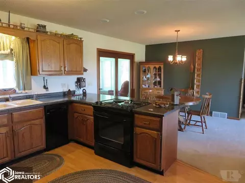 29691 Hawk Ave, Conrad, IA 50621 photo 14