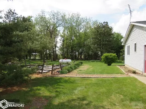 29691 Hawk Ave, Conrad, IA 50621 photo 3