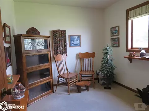 29691 Hawk Ave, Conrad, IA 50621 photo 17