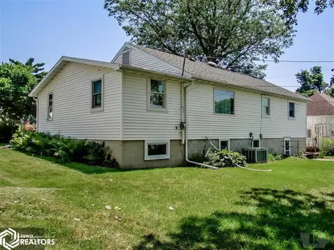 403 3rd St, Garwin, IA 50632 photo 28